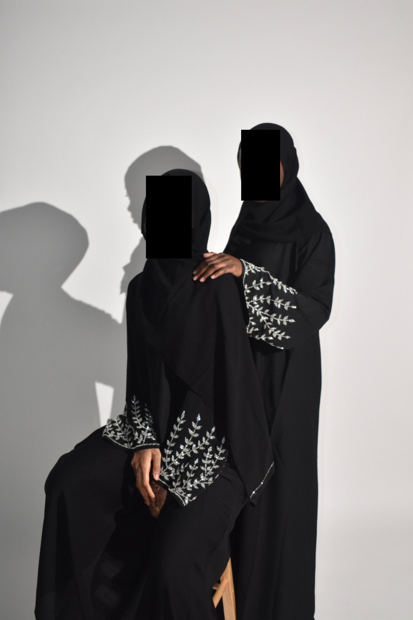 LUX OCCASIONAL ABAYAS